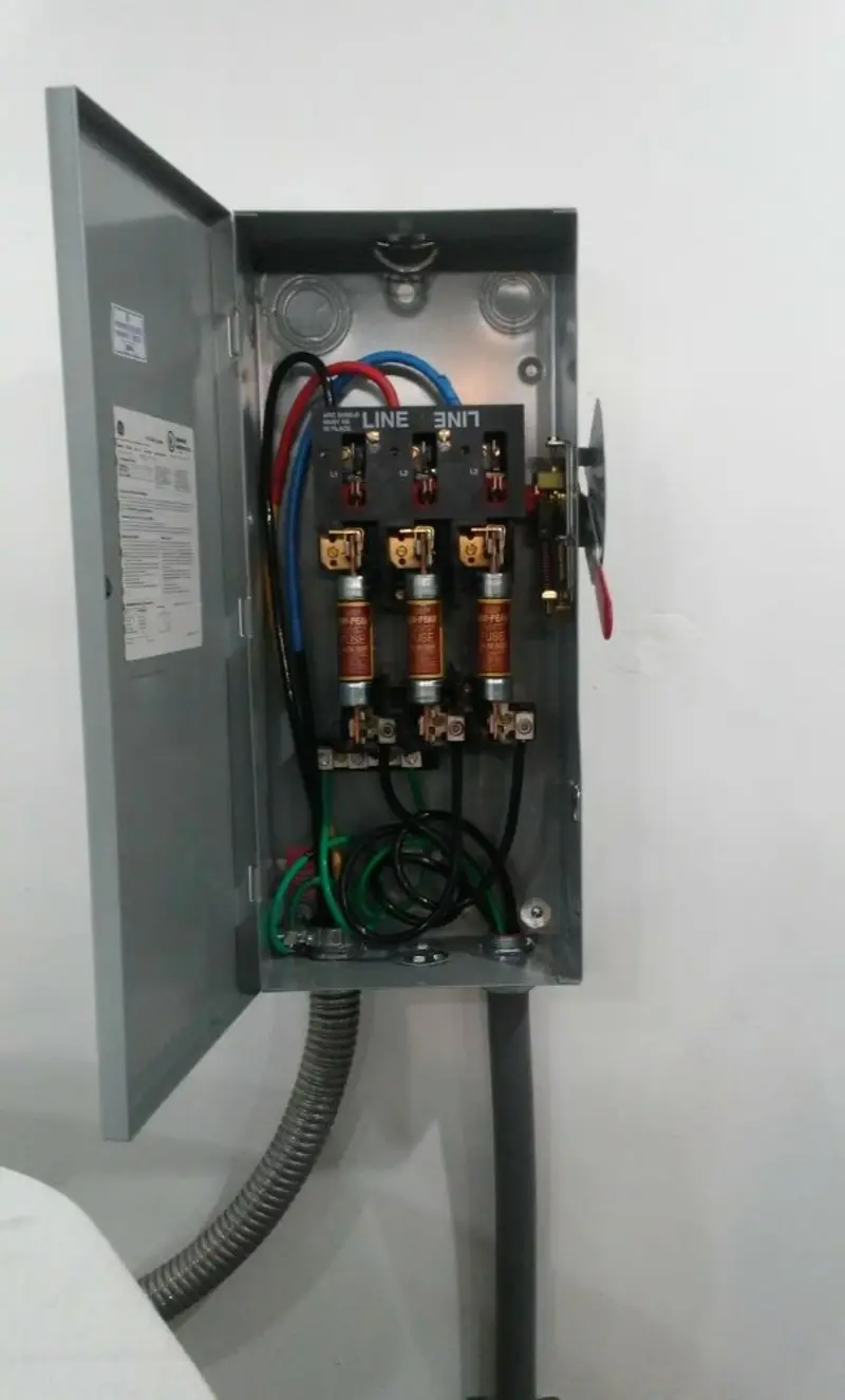 Three-phase disconnect switch installed for Electrical Wiring & Rewiring in Hammond